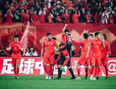 开云官网-关于中国足球全球热议国足实力强大赢得尊重的信息