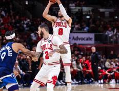 开云官网-尼克斯惜败公牛，兰德尔砍下全队最高25分