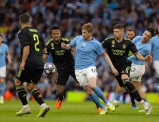 开云体育入口-曼城球迷积极备战下一场比赛