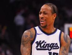 开云体育平台APP-关于马刺大胜灰熊：德罗赞送出完美表现的信息