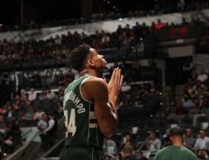 开云体育官网-爵士力克吉林队，字母哥带队取胜