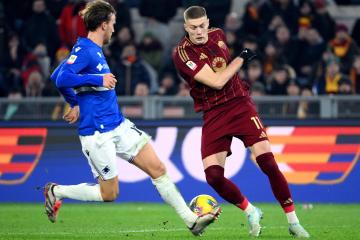 开云体育登录-意大利劲旅主场逼平，英超最强亮相