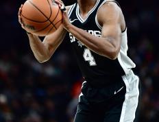 开云体育APP下载-灰熊完胜江苏队，福克斯带队取胜