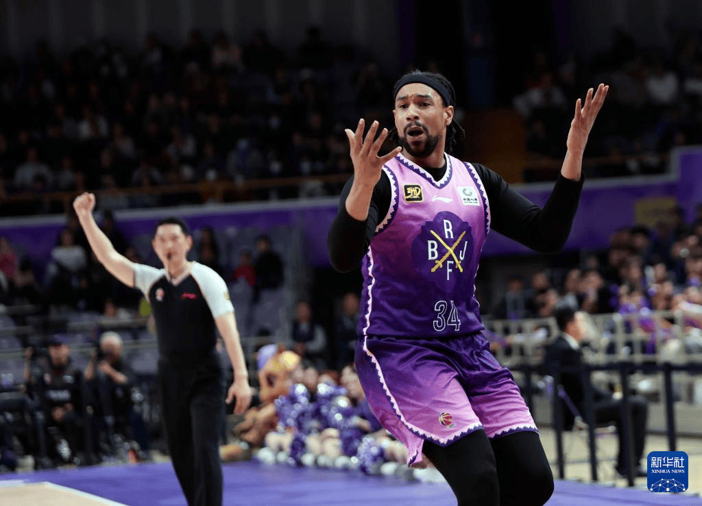 开云APP-山东男篮在客场输球，被广东队击败的简单介绍