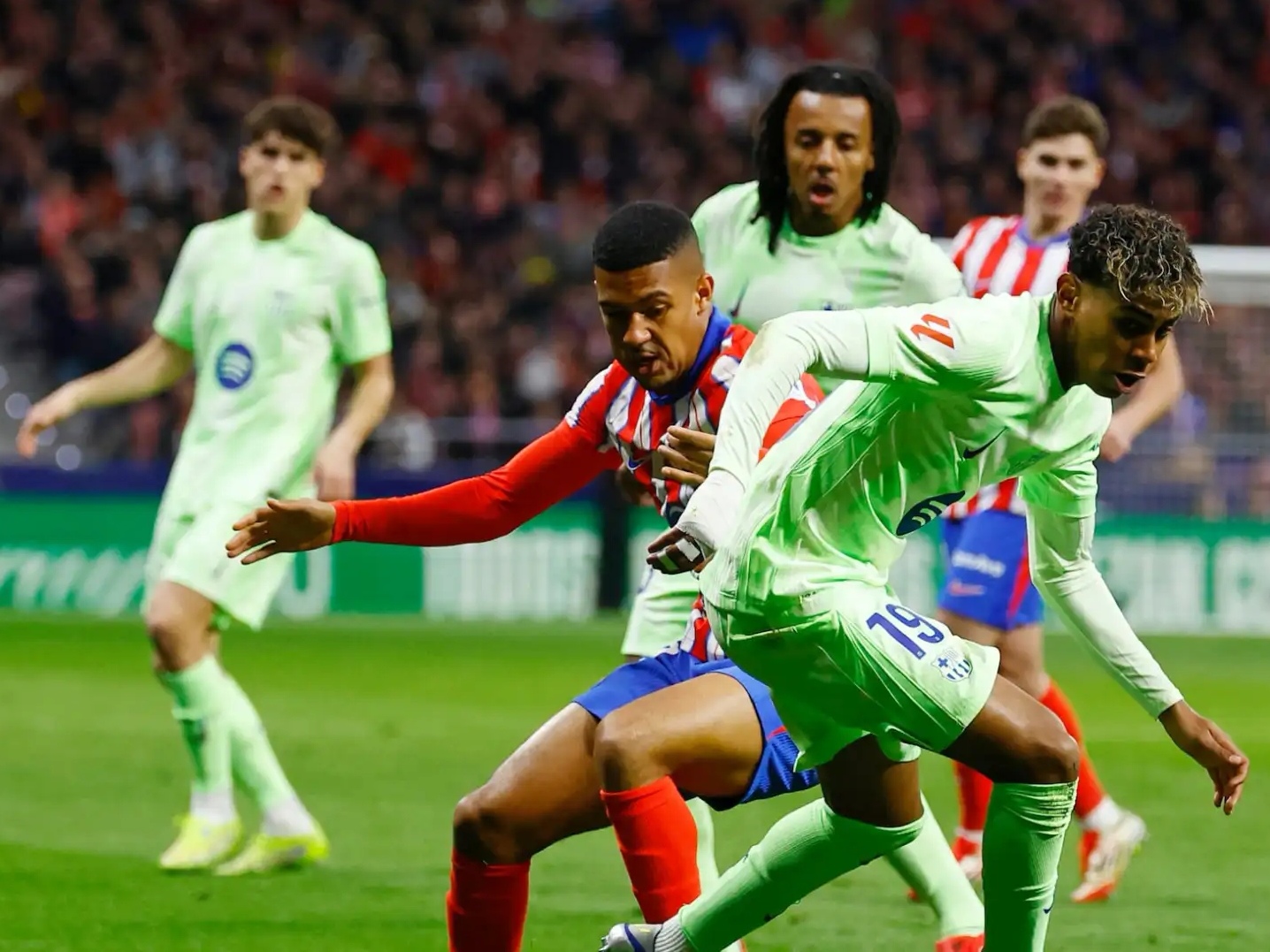 开云体育app-马竞客战告捷,成功逆转比分取得胜利