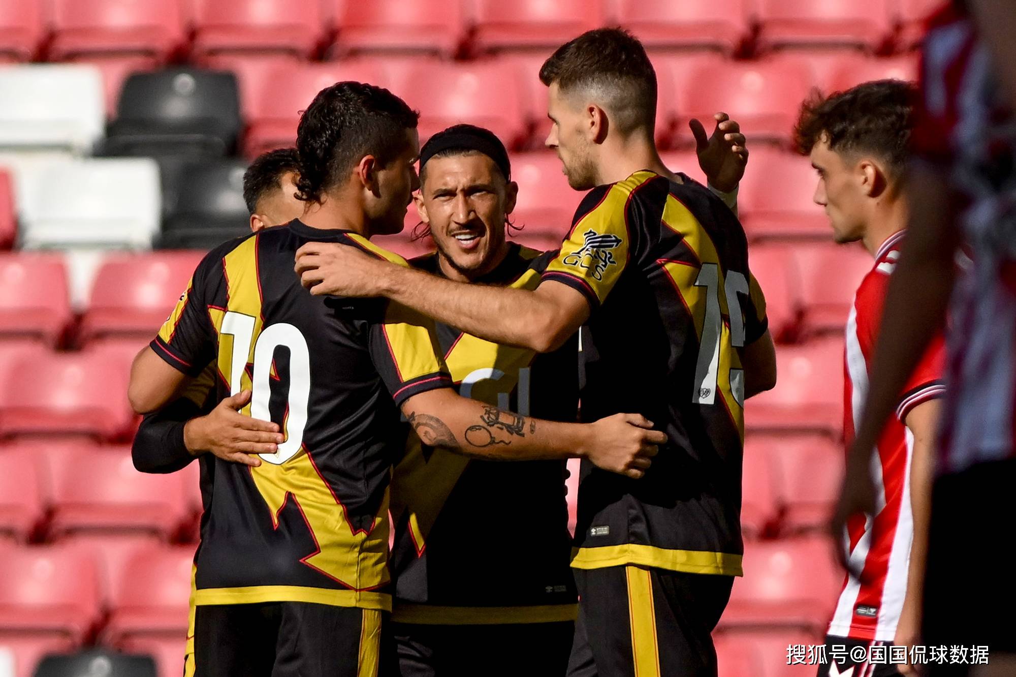 开云体育下载-巴列卡诺主场对阵赫罗纳，争取三分