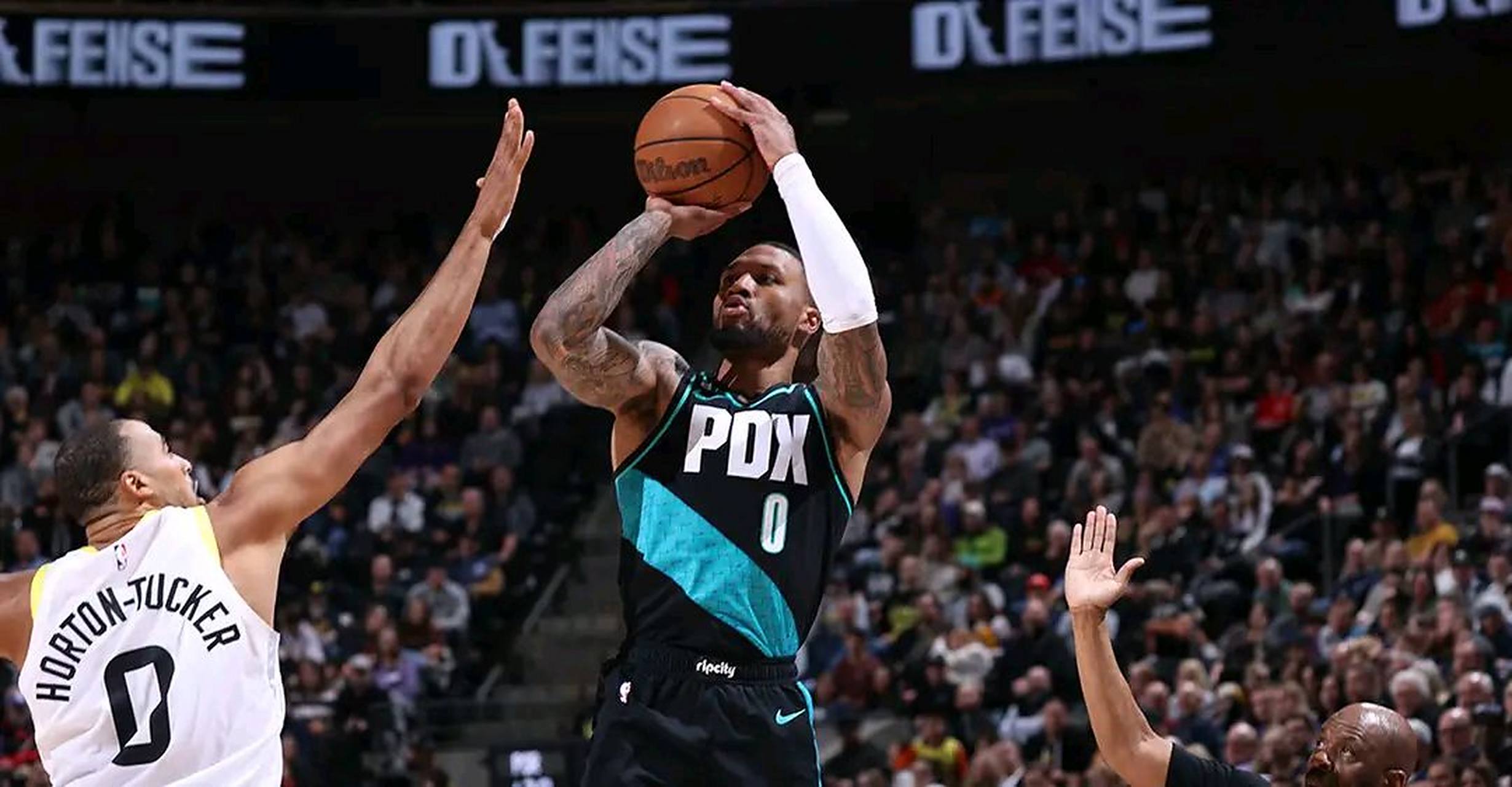 开云体育APP下载-开拓者战胜爵士，利拉德砍下全场最高分