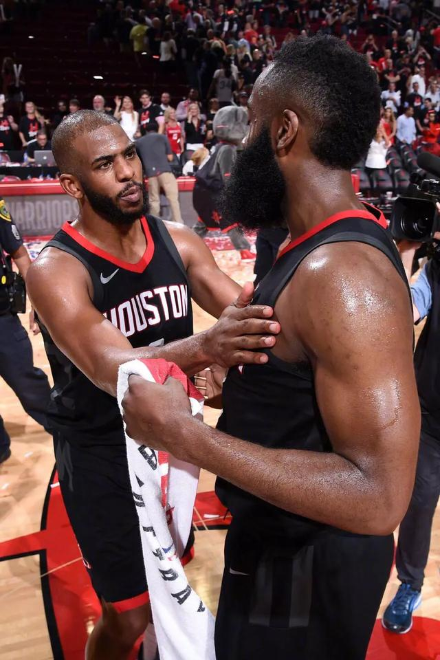 开云体育平台APP-火箭新援备战，骑士队如何迎战？