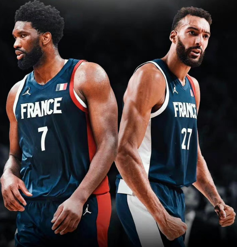 开云官网-德国队碾压法国队，黄鸭组合关键制胜的简单介绍