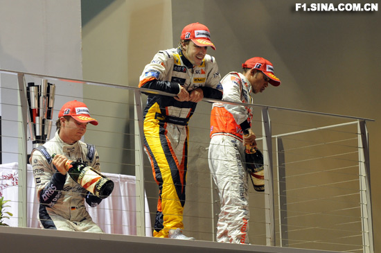 开云APP-雷诺车队险胜威廉姆斯,阿隆索带队取胜