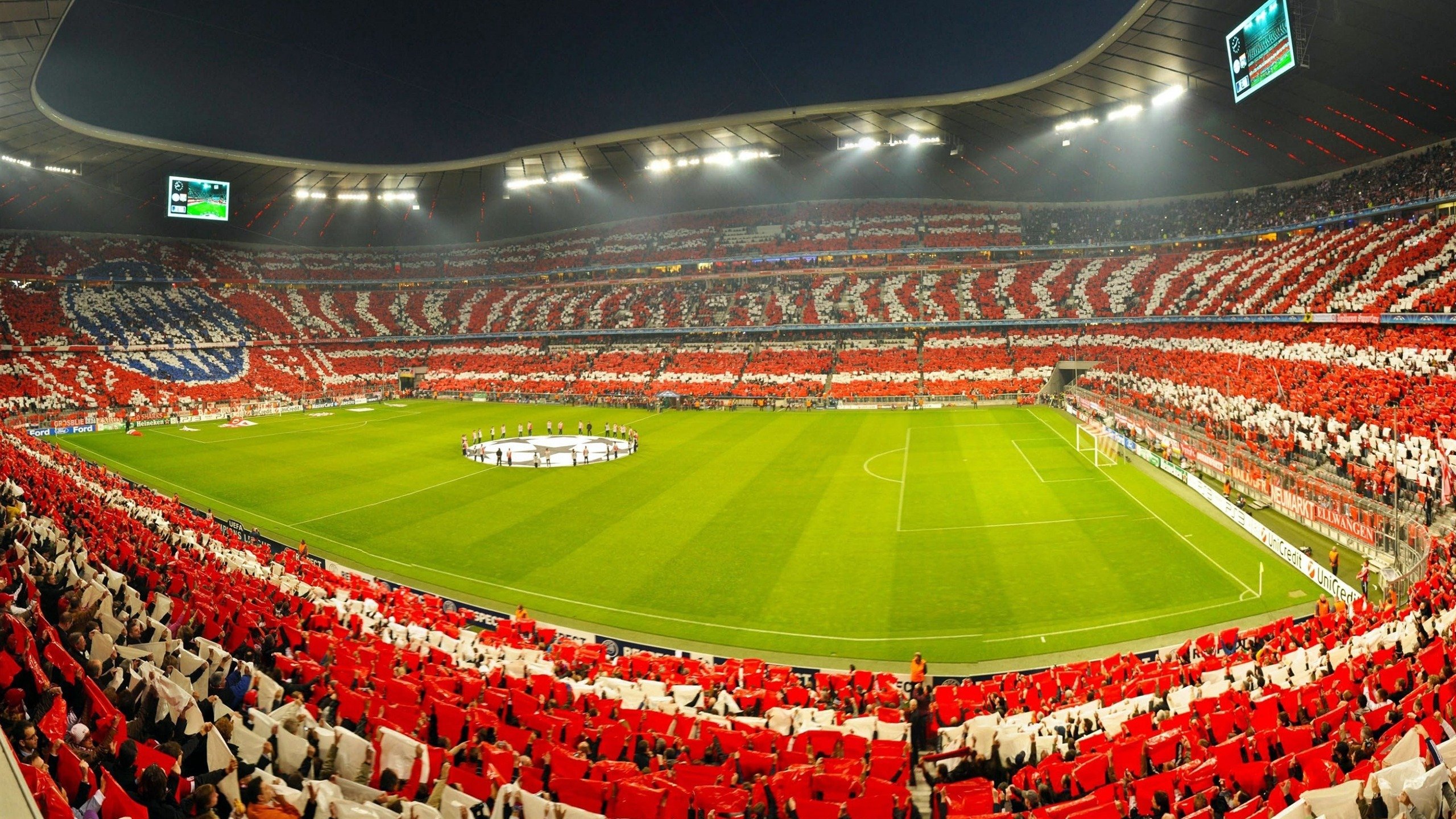 开云体育app-孤星闪耀之夜，年度焦点战中，杰伦·格林持续制造杀伤的无解谜题