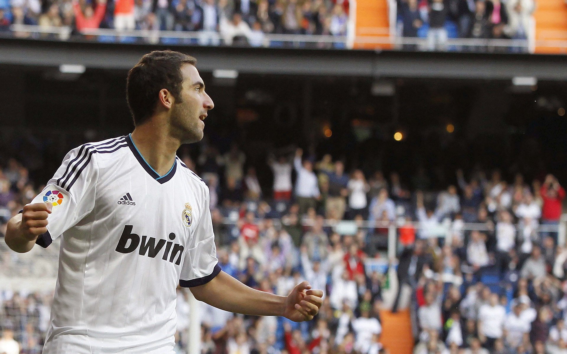 开云体育下载-冰与火的终结者,加克波爆发,巴拉圭元素如何重塑那不勒斯之梦